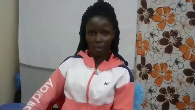 Image 12 of slender_ebony Stream on Chaturbate on 14 months ago