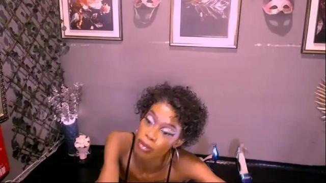 Image 12 of slenderxxx_ Stream on Chaturbate on 1 month ago