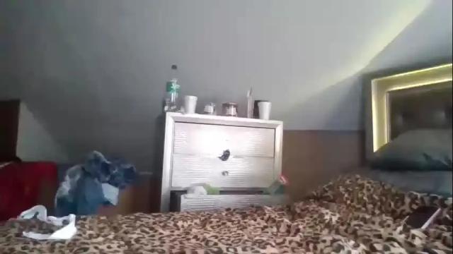 Image 8 of sliimm216 Stream on Chaturbate on 15 months ago