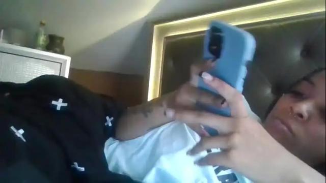Image 3 of sliimm216 Stream on Chaturbate on 14 months ago