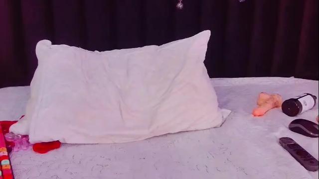 Image 12 of slutlittlecamila Stream on Chaturbate on 1 month ago