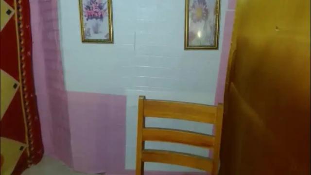 Image 4 of slutqueen_raz Stream on Chaturbate on 2 months ago