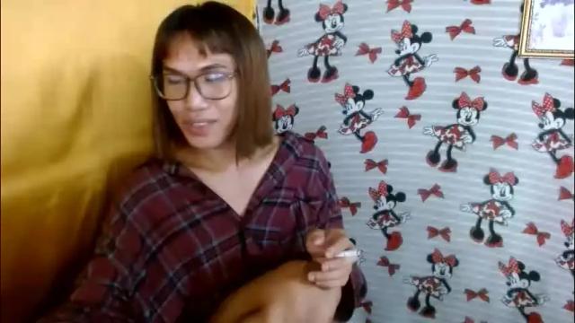 Image 7 of slutqueen_raz Stream on Chaturbate on 1 month ago