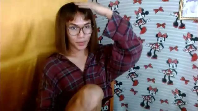 Image 8 of slutqueen_raz Stream on Chaturbate on 1 month ago