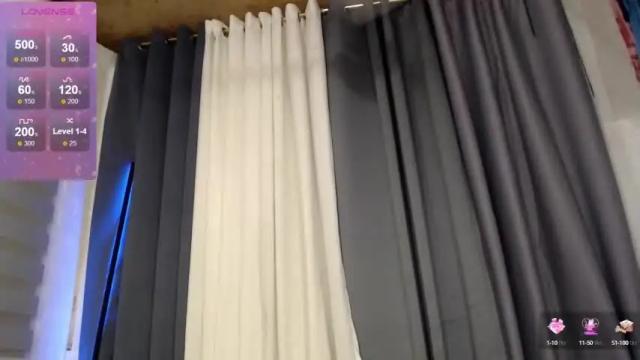 Image 8 of slutty_mackenzle18 Stream on Chaturbate on 16 months ago