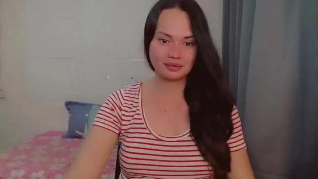Image 3 of slutty_melinda Stream on Chaturbate on 20 months ago