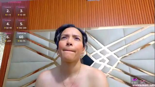 Thumbnail 1, sluttyandmature's Stream at Chaturbate, 10 hours ago