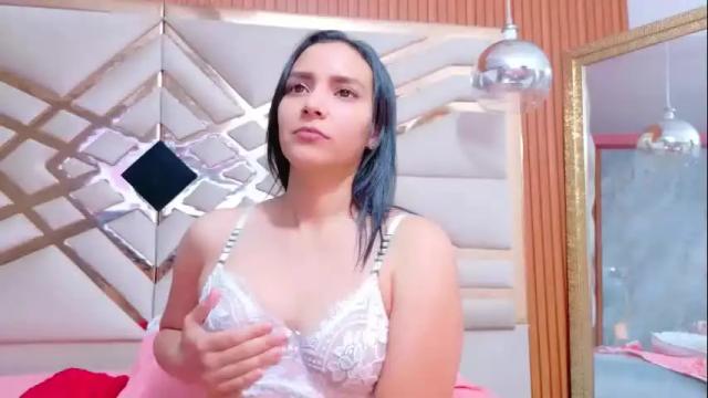 Image 3 of sluttyandmature Stream on Chaturbate on 13 days ago