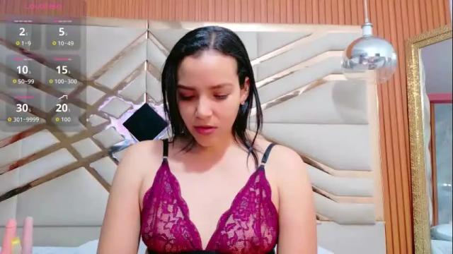 Image 8 of sluttyandmature Stream on Chaturbate on 11 days ago
