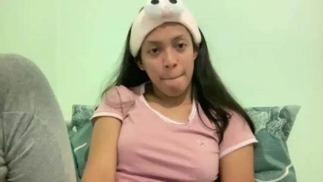 Image 10 of sluttybarbiedoll Stream on Chaturbate on 16 months ago