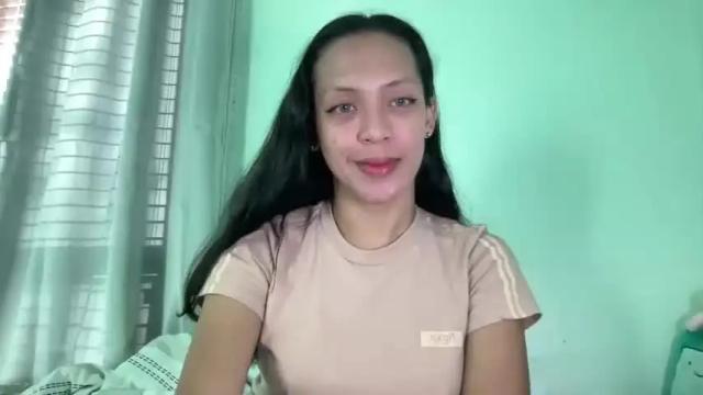 Image 2 of sluttybarbiedoll Stream on Chaturbate on 15 months ago