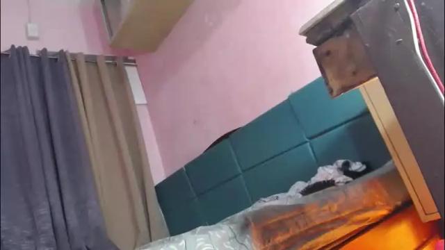 Image 8 of sluttycent Stream on Chaturbate on 1 month ago