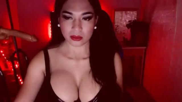 Image 11 of sluttydomalodia Stream on Chaturbate on 23 months ago