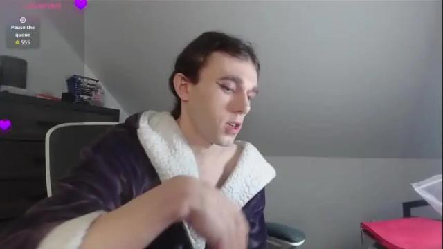 Image 4 of sluttyhorrorparty Stream on Chaturbate on 2 months ago