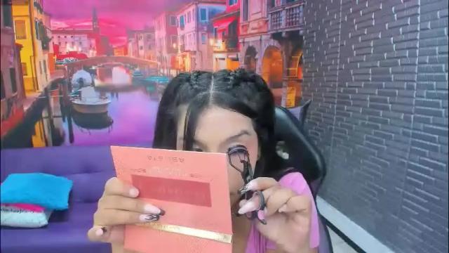 Image 2 of small__naughty Stream on Chaturbate on 16 days ago