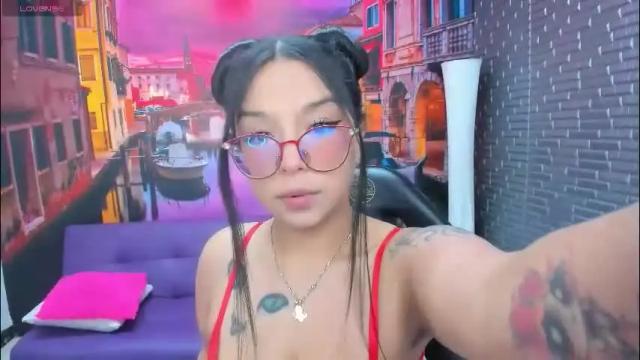 Image 10 of small__naughty Stream on Chaturbate on 12 days ago