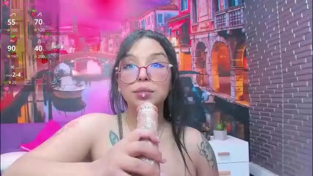 Image 8 of small__naughty Stream on Chaturbate on 4 days ago