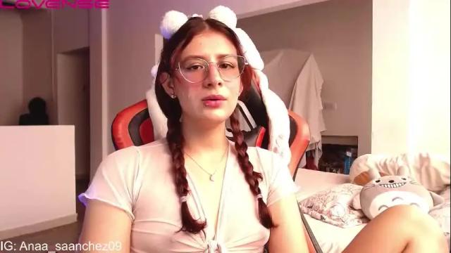 Image 8 of small_trinity_ Stream on Chaturbate on 1 month ago