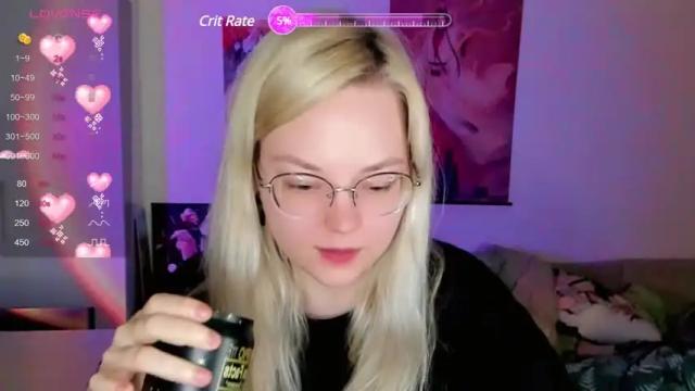 Image 12 of smallimpmeili Stream on Chaturbate on 19 months ago