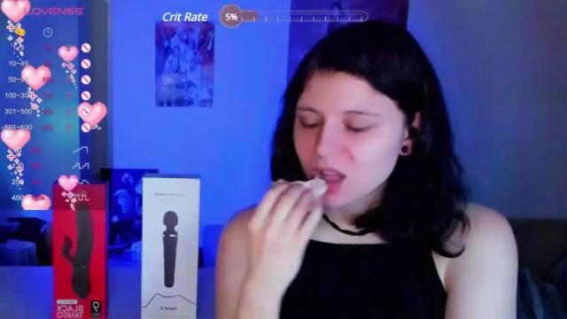 Image 10 of smallimpmeili Stream on Chaturbate on 19 months ago