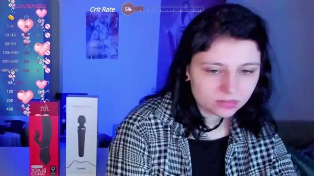 Image 12 of smallimpmeili Stream on Chaturbate on 19 months ago