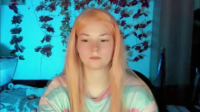 Image 7 of smallimpmeili Stream on Chaturbate on 8 days ago