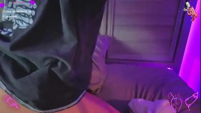 Image 2 of smexy_bun Stream on Chaturbate on 1 month ago