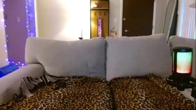 Image 4 of smexy_bun Stream on Chaturbate on 4 months ago