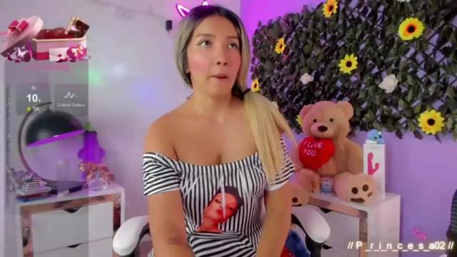 Image 10 of smile__1 Stream on Chaturbate on 12 months ago