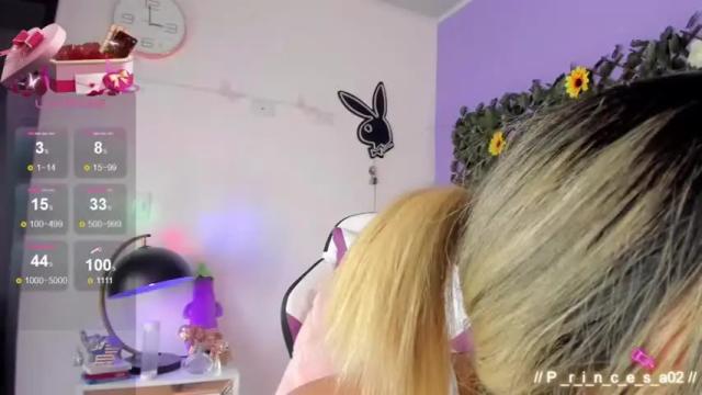 Image 4 of smile__1 Stream on Chaturbate on 12 months ago