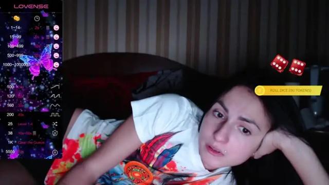 Image 12 of smile_cute_fox Stream on Chaturbate on 21 months ago