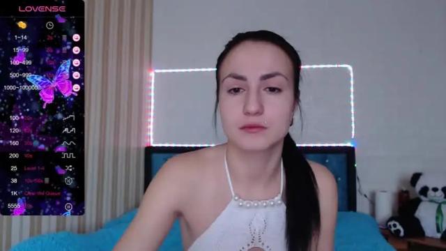 Image 3 of smile_cute_fox Stream on Chaturbate on 20 months ago