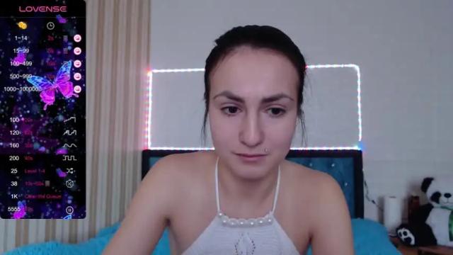 Image 7 of smile_cute_fox Stream on Chaturbate on 20 months ago