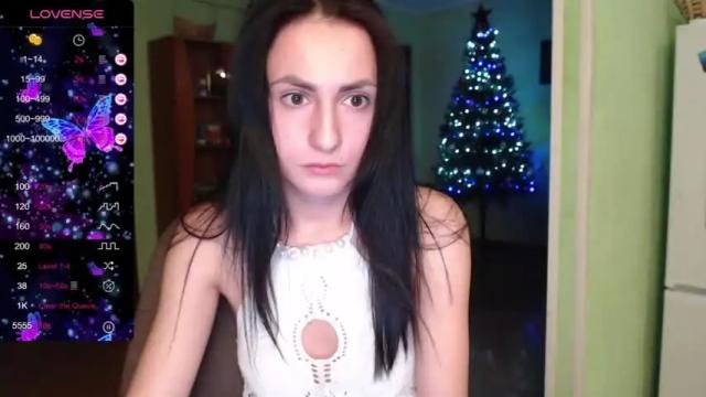 Image 12 of smile_cute_fox Stream on Chaturbate on 19 months ago
