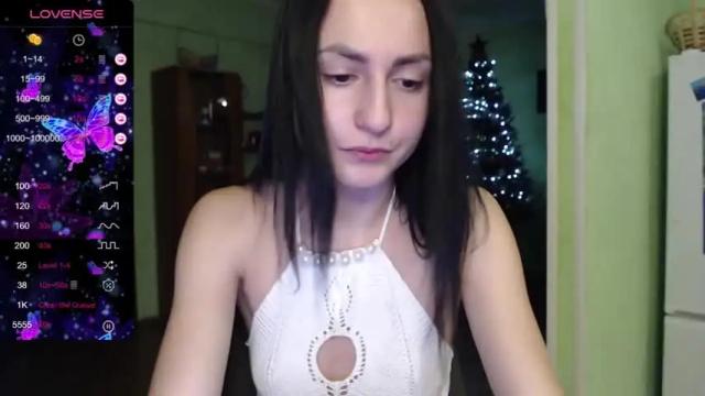 Image 6 of smile_cute_fox Stream on Chaturbate on 19 months ago