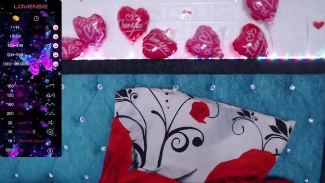 Image 3 of smile_cute_fox Stream on Chaturbate on 17 months ago