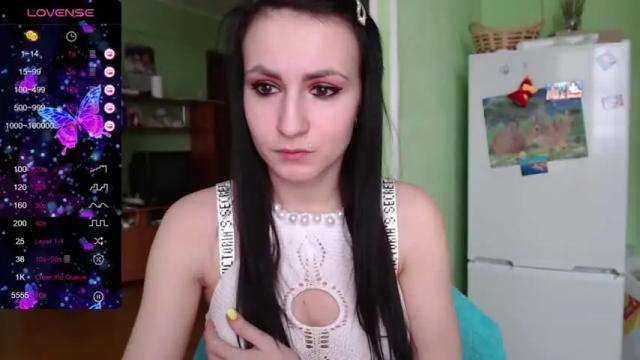 Image 2 of smile_cute_fox Stream on Chaturbate on 15 months ago