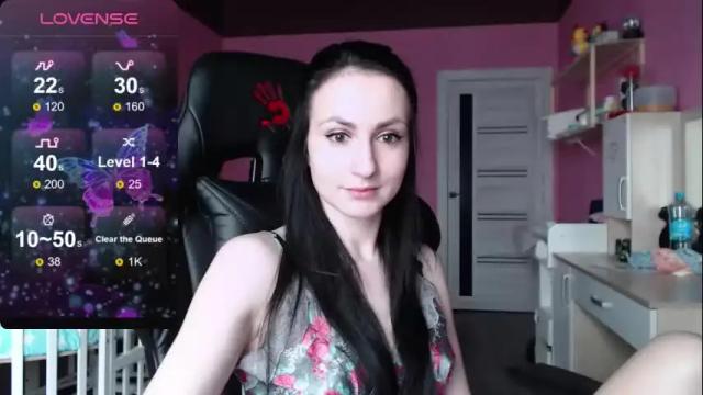 Image 4 of smile_cute_fox Stream on Chaturbate on 2 months ago
