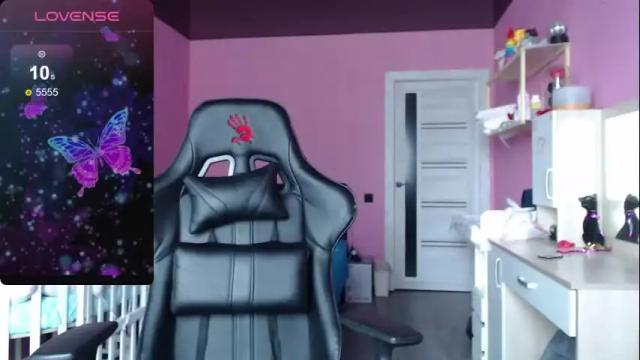 Image 12 of smile_cute_fox Stream on Chaturbate on 1 month ago