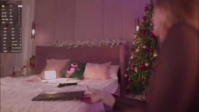 Image 8 of smiley_mia_ Stream on Chaturbate on 1 month ago