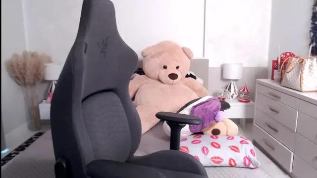 Thumbnail 2, smileyouarehere's Stream at Chaturbate, 29 days ago