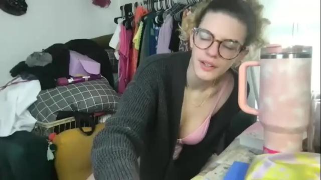 Thumbnail 1, smileyrhyeof's Stream at Chaturbate, 13 months ago