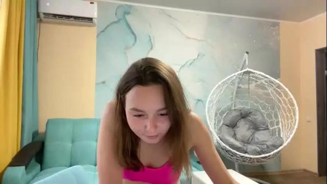 Image 8 of smiling_riddle Stream on Chaturbate on 1 month ago
