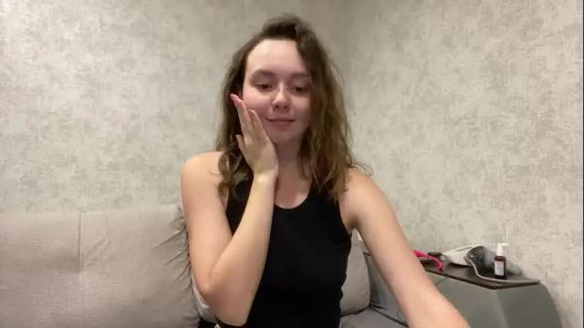 Image 3 of smiling_riddle Stream on Chaturbate on 1 month ago