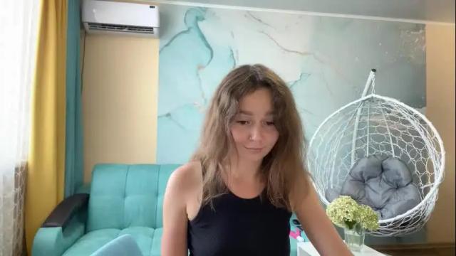 Image 3 of smiling_riddle Stream on Chaturbate on 1 day ago