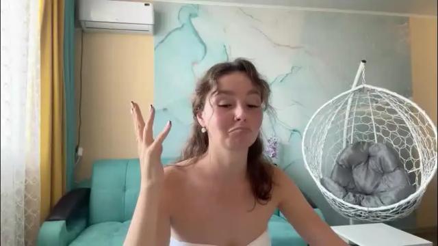 Image 10 of smiling_riddle Stream on Chaturbate on 2 months ago