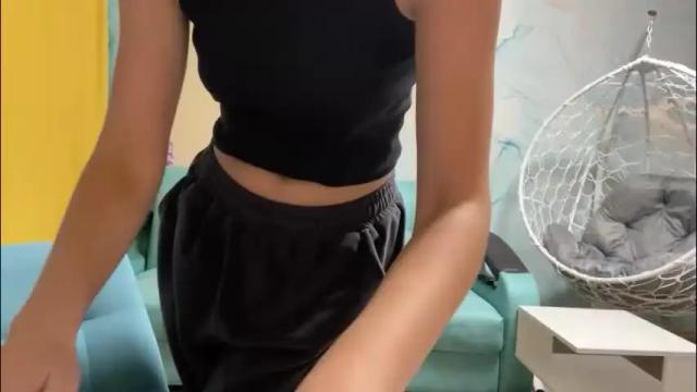 Thumbnail 3, smiling_riddle's Stream at Chaturbate, 1 month ago