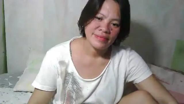 Image 4 of smilinglady27 Stream on Chaturbate on 8 days ago