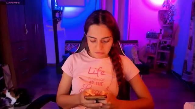 Image 2 of smilingsalor Stream on Chaturbate on 2 months ago