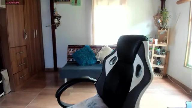 Image 3 of smilingsalor Stream on Chaturbate on 1 month ago